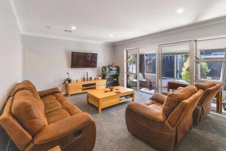 Photo of property in 366a Devonport Road, Tauranga South, Tauranga, 3112