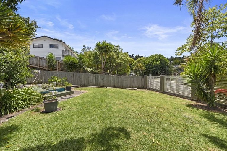 Photo of property in 3 Reynolds Place, Torbay, Auckland, 0630