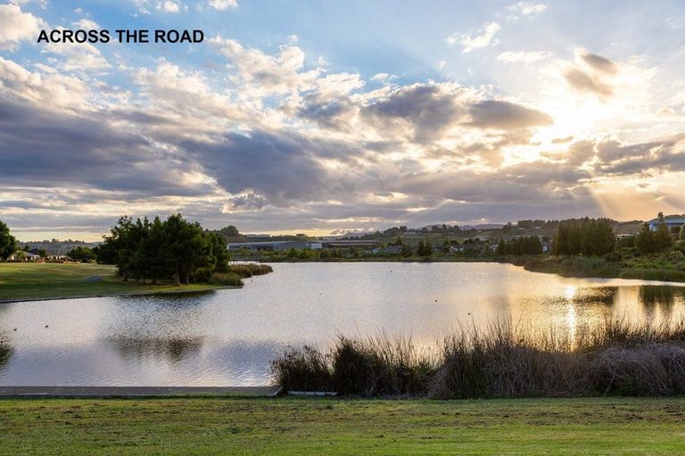 Photo of property in 21 Lakeview Quay, Pyes Pa, Tauranga, 3112