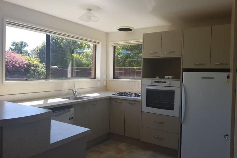 Photo of property in 24 Lodge Place, Ilam, Christchurch, 8041