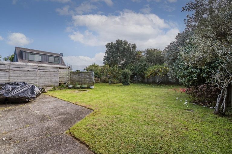 Photo of property in 15 White Street, Whitianga, 3510