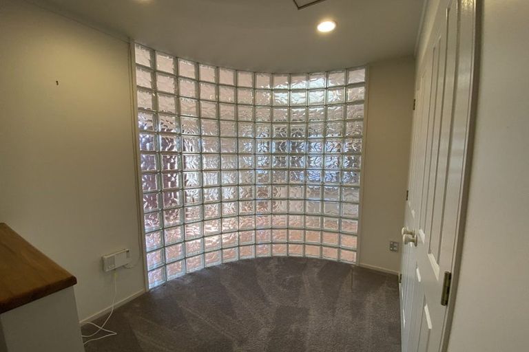 Photo of property in 18 Waru Nui Court, Orewa, 0931