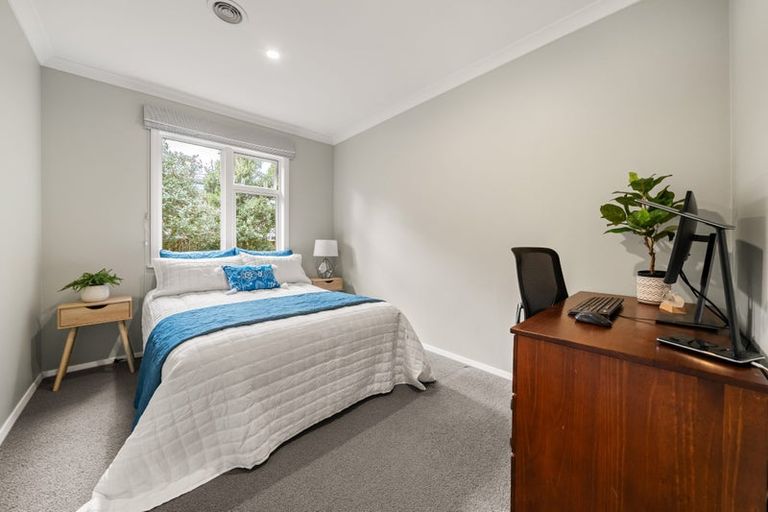 Photo of property in 3 Heretaunga Square, Silverstream, Upper Hutt, 5019