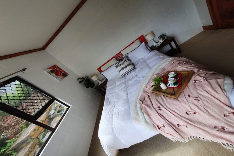 Photo of property in 1/295 East Coast Road, Mairangi Bay, Auckland, 0630