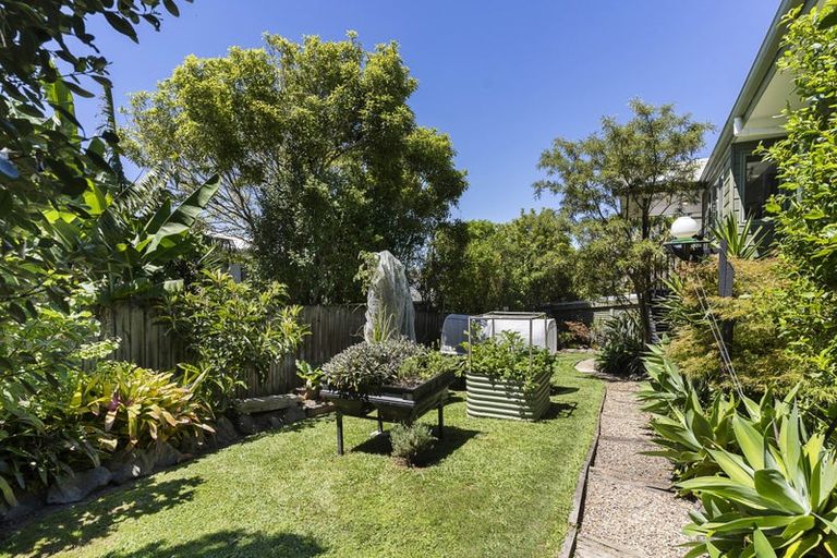 Photo of property in 21 Castaway Place, Gulf Harbour, Whangaparaoa, 0930