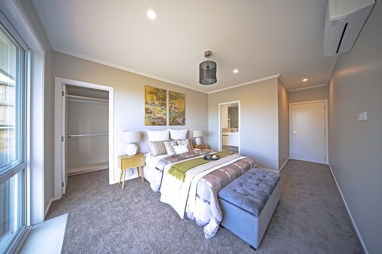 Photo of property in 12 Waireka Road, Rototuna North, Hamilton, 3210