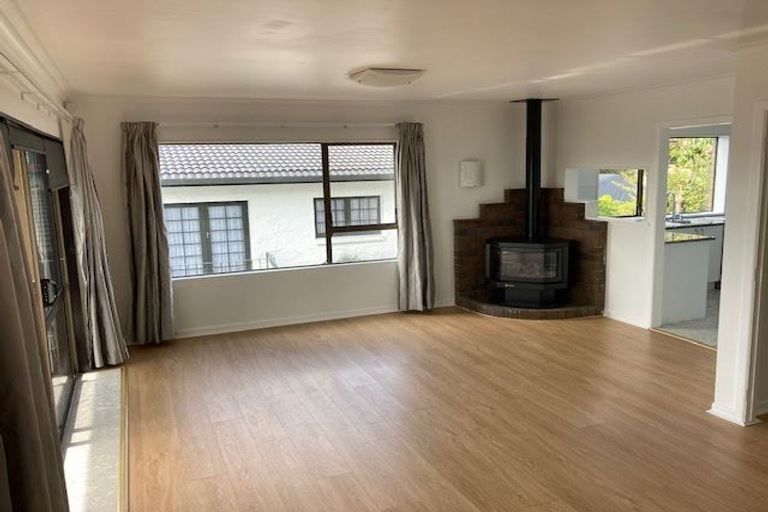 Photo of property in 1/24 Falstaff Place, Half Moon Bay, Auckland, 2012