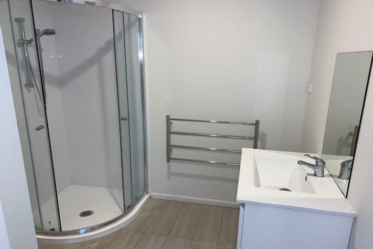 Photo of property in 1/13 Bleakley Place, Hillcrest, Hamilton, 3216