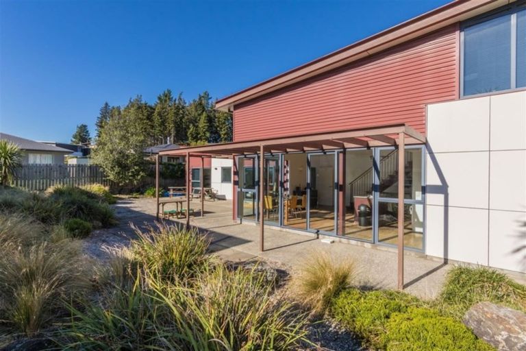 Photo of property in 43 Kings Drive, Wanaka, 9305