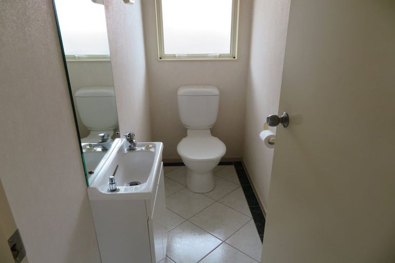 Photo of property in 38 Millhouse Drive, Northpark, Auckland, 2013