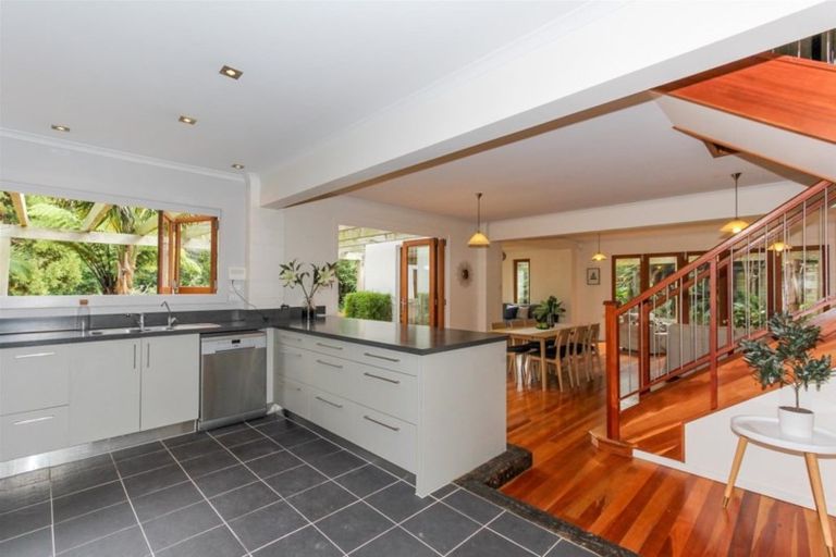 Photo of property in 44a Victoria Road, New Plymouth, 4310