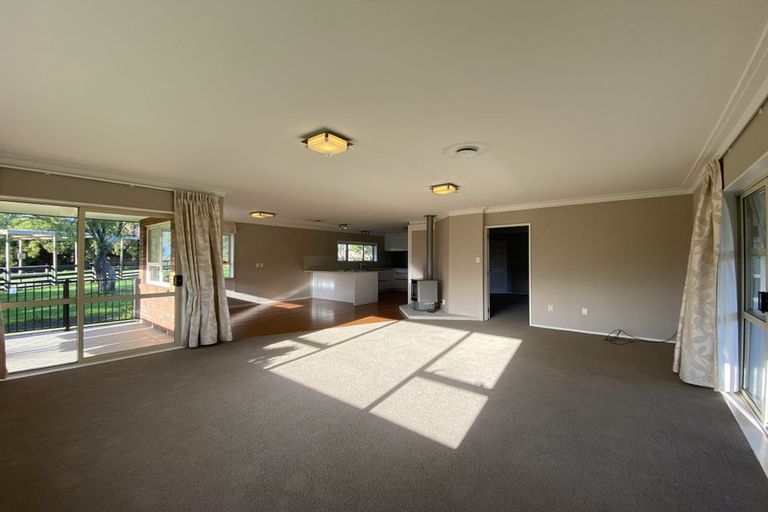 Photo of property in 67 Riverhead Road, Kumeu, 0810