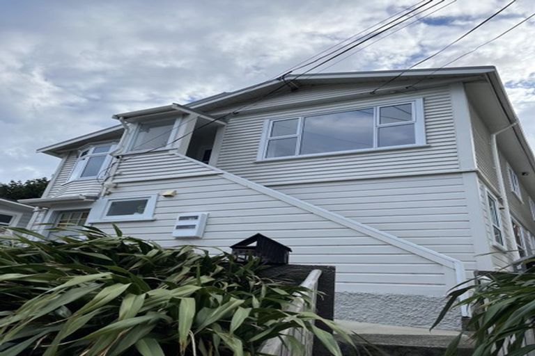 Photo of property in 30 Brighton Street, Island Bay, Wellington, 6023