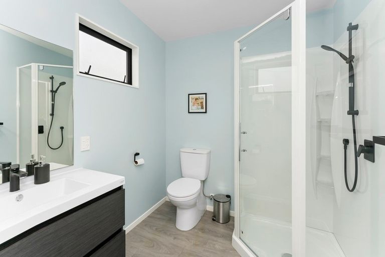 Photo of property in 22 Kristin Place, Manakau, Levin, 5573