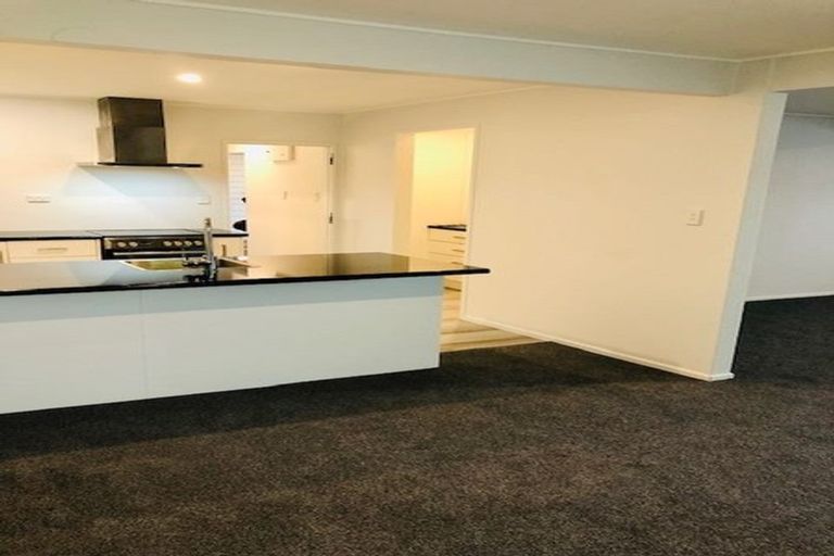 Photo of property in 2/1001 High Street, Avalon, Lower Hutt, 5011