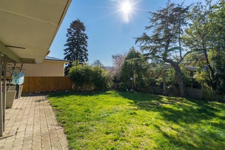 Photo of property in 42 Weir Street, Green Island, Dunedin, 9018