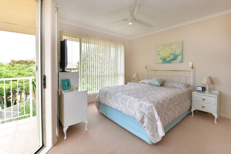 Photo of property in 44 Trimaran Drive, Gulf Harbour, Whangaparaoa, 0930