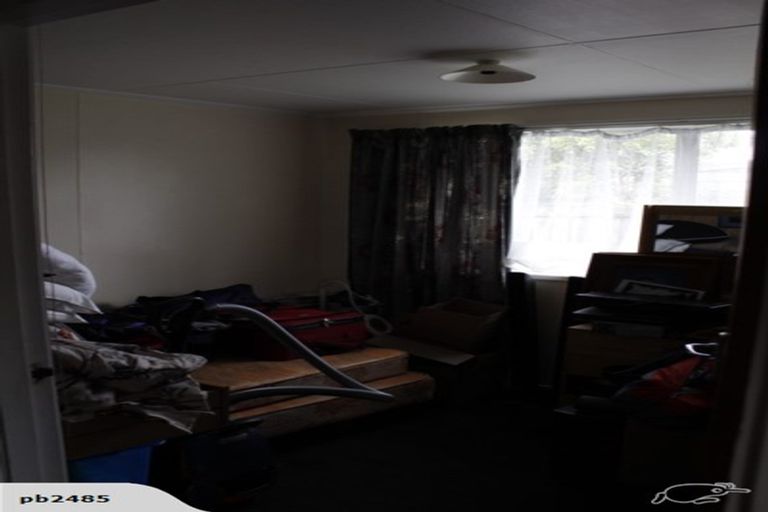 Photo of property in 7 Tawari Street, Inglewood, 4330