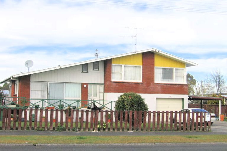 Photo of property in 55 Cecil Street, St Andrews, Hamilton, 3200