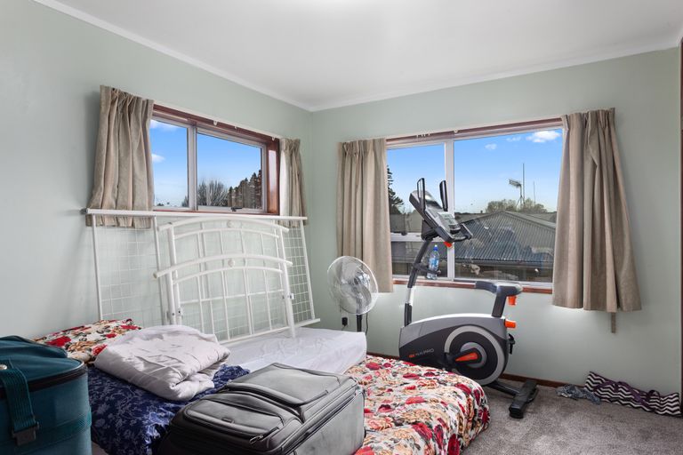 Photo of property in 25 Rata Avenue, Edgecumbe, 3120