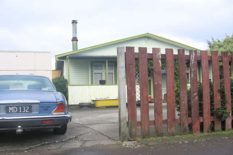 Photo of property in 1a Makino Road, Feilding, 4702