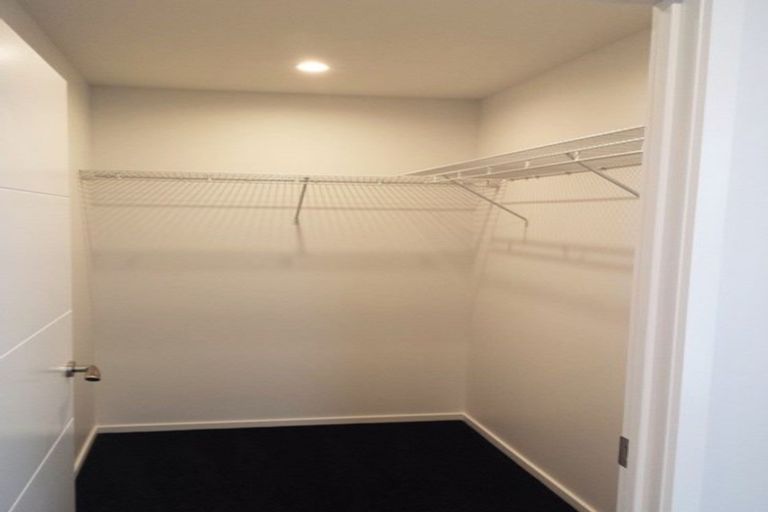 Photo of property in 2 Huetu Place, Bell Block, New Plymouth, 4312