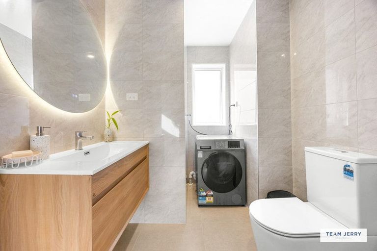 Photo of property in 14 Te Kaapia Road, Papakura, 2110