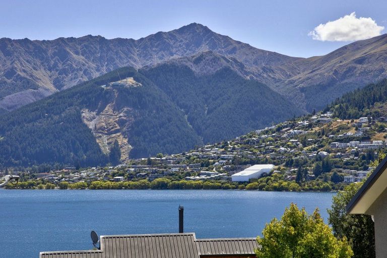Photo of property in 538 Peninsula Road, Kelvin Heights, Queenstown, 9300