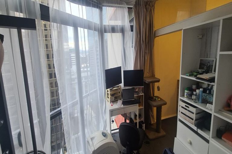 Photo of property in Terrace Garden Apartments, 6e/120 The Terrace, Wellington Central, Wellington, 6011