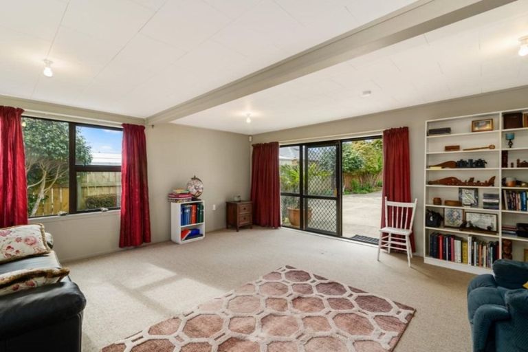 Photo of property in 24b Whitworth Road, Utuhina, Rotorua, 3015