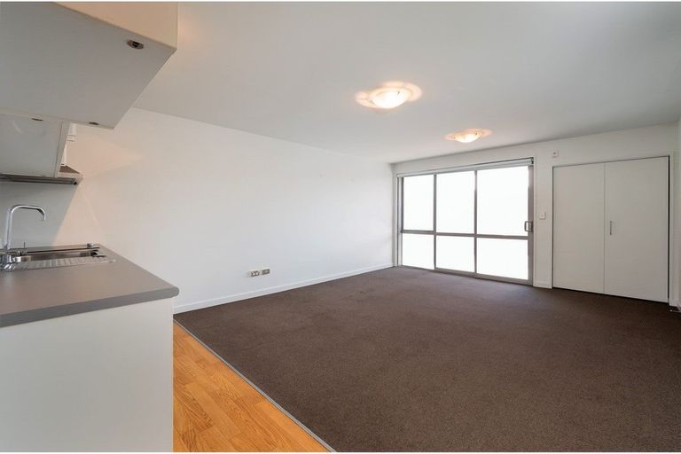 Photo of property in 15/20 Stanmore Road, Phillipstown, Christchurch, 8011