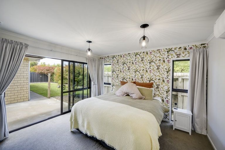 Photo of property in 3 Waitaha Place, Clive, 4102