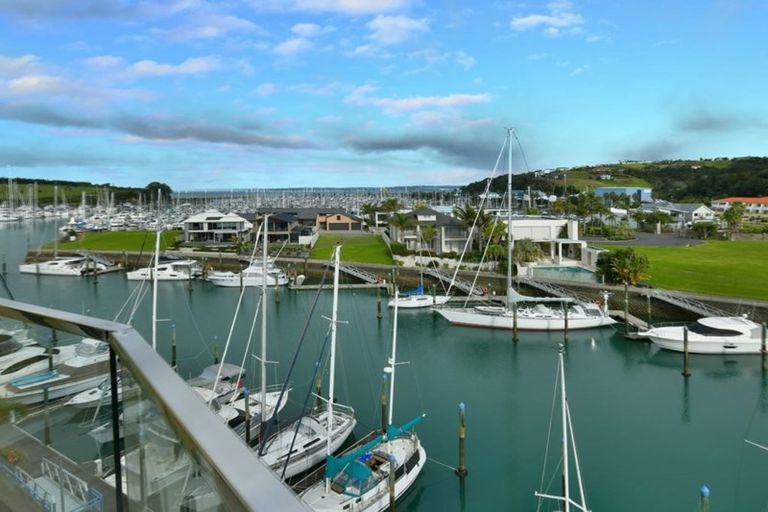 Photo of property in 68 Harbour Village Drive, Gulf Harbour, Whangaparaoa, 0930