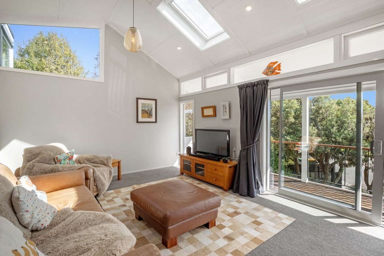 Photo of property in 19 Gunns Crescent, Cashmere, Christchurch, 8022