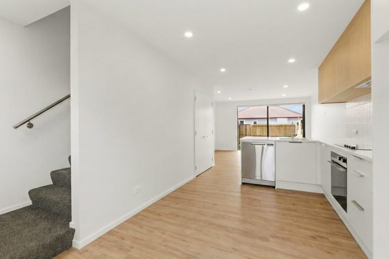 Photo of property in 12/18 Feilding Street, Addington, Christchurch, 8024