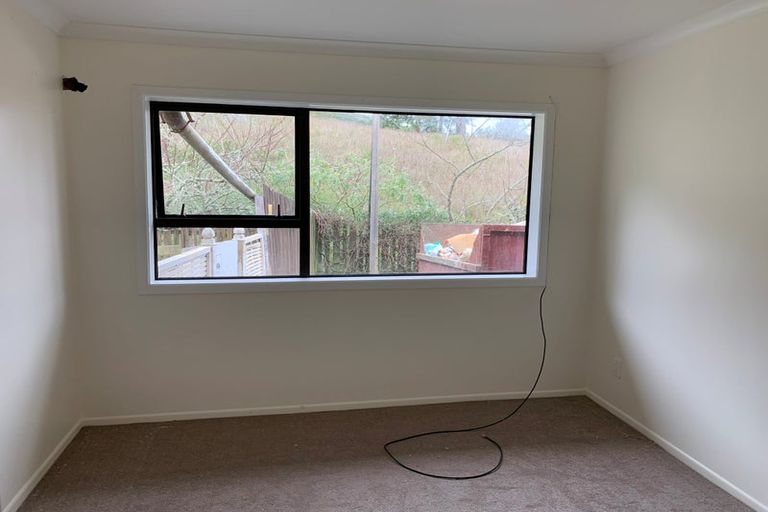 Photo of property in 27 Kowhai Road, Wainui, Silverdale, 0992