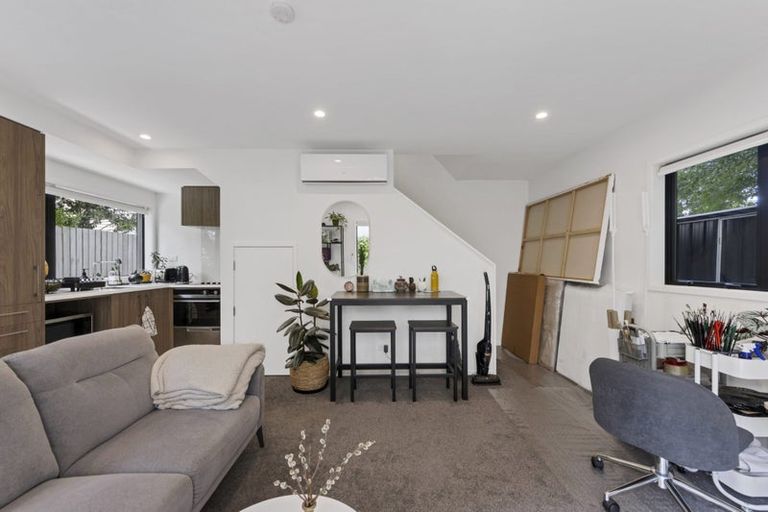 Photo of property in 4/283 Armagh Street, Christchurch Central, Christchurch, 8011