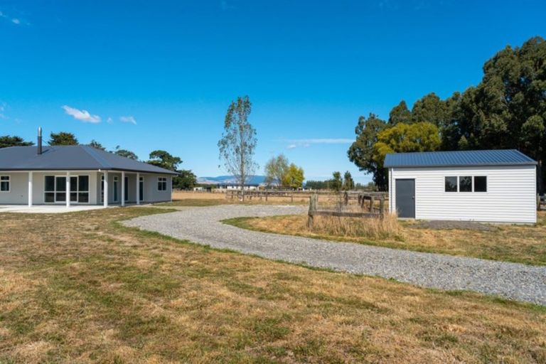 Photo of property in 70 Duddings Line, Tauherenikau, 5771