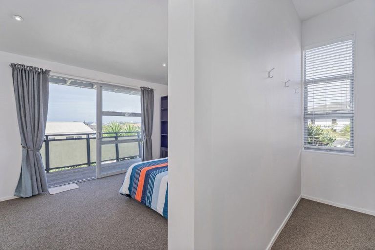 Photo of property in 112 Centennial Drive, Whitianga, 3510