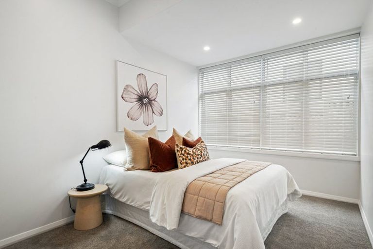 Photo of property in 14 Egremont Street, Belmont, Auckland, 0622