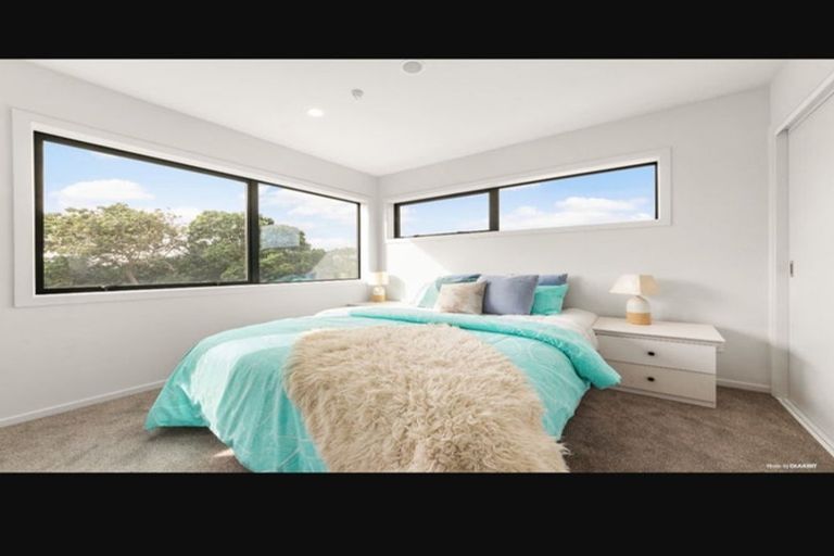 Photo of property in 9/1 Kaponga Crescent, New Lynn, Auckland, 0600