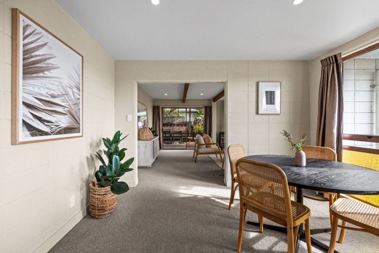 Photo of property in 27 Coventry Avenue, Tamatea, Napier, 4112