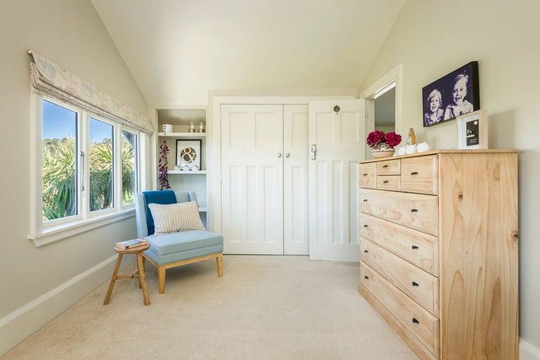 Photo of property in 7 Hackthorne Road, Cashmere, Christchurch, 8022