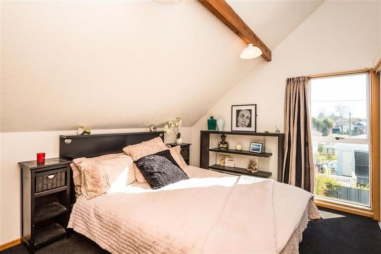 Photo of property in 1a Dulles Place, Papanui, Christchurch, 8053