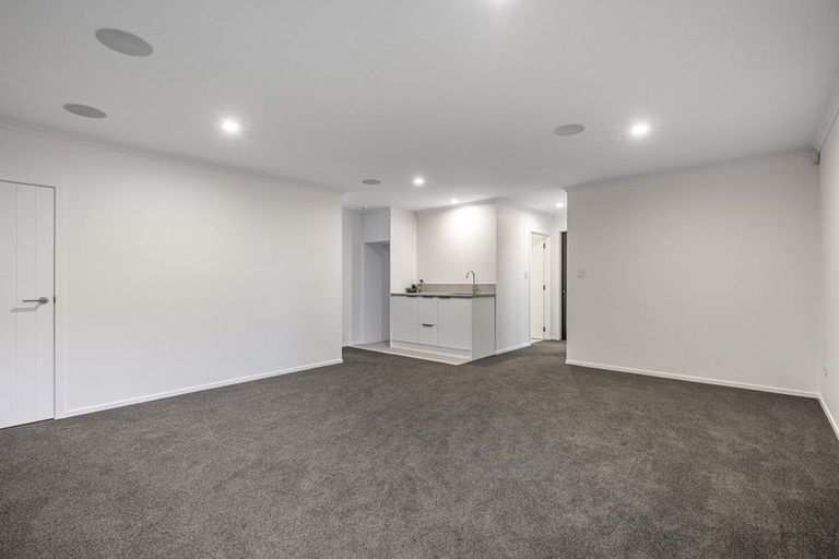 Photo of property in 1 Rangitoto View Road, Cockle Bay, Auckland, 2014