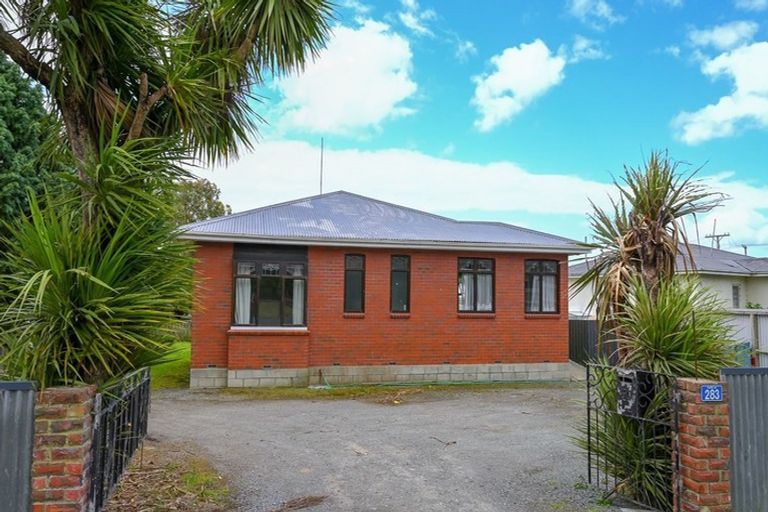 Photo of property in 283 Kaitangata Highway, Stirling, 9231