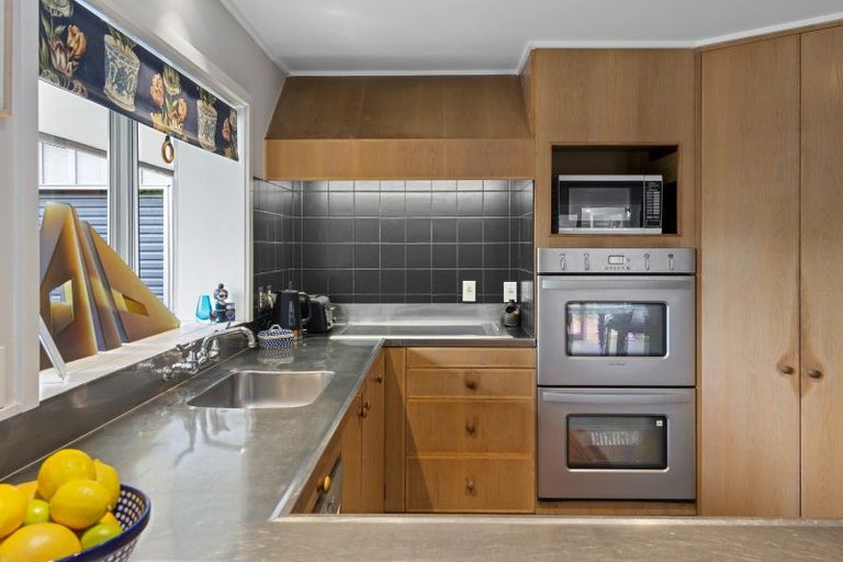 Photo of property in 15a Clyde Road, Upper Riccarton, Christchurch, 8041