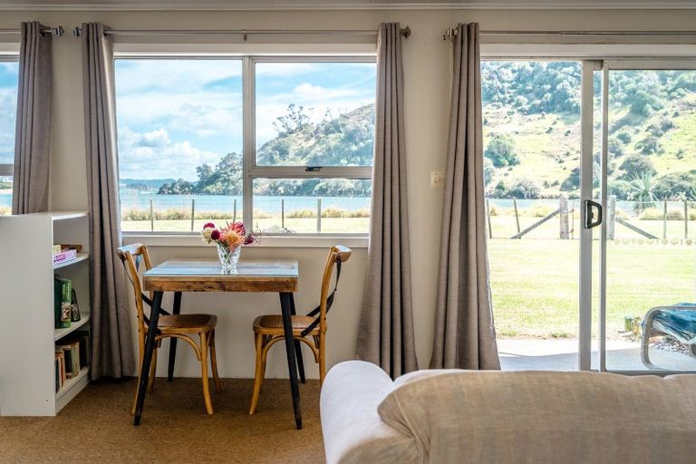 Photo of property in 43 Mahanga Road, Pataua South, Onerahi, 0192