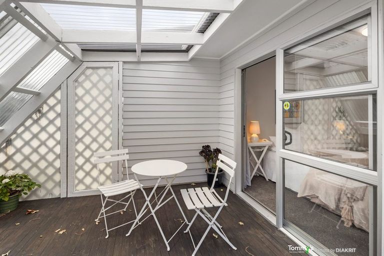 Photo of property in 7 John Sims Drive, Broadmeadows, Wellington, 6035