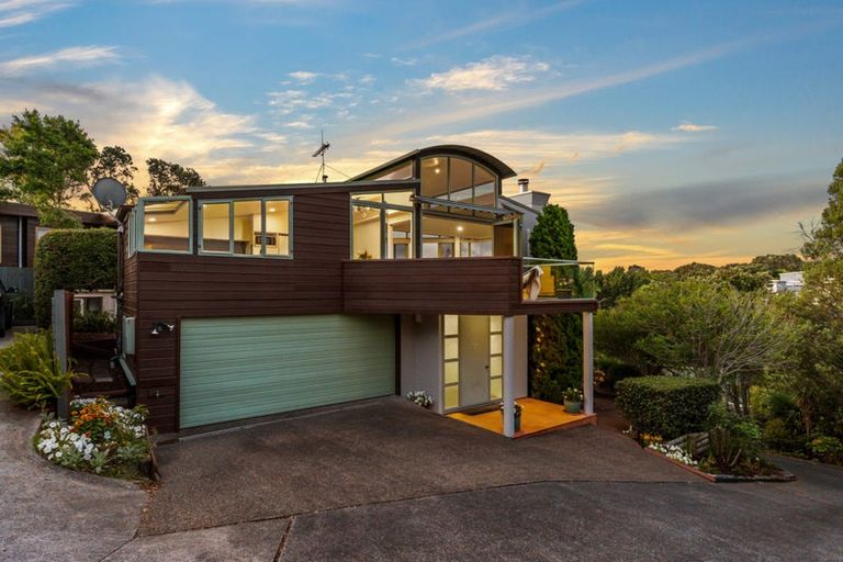 Photo of property in 1/85 Castor Bay Road, Castor Bay, Auckland, 0620